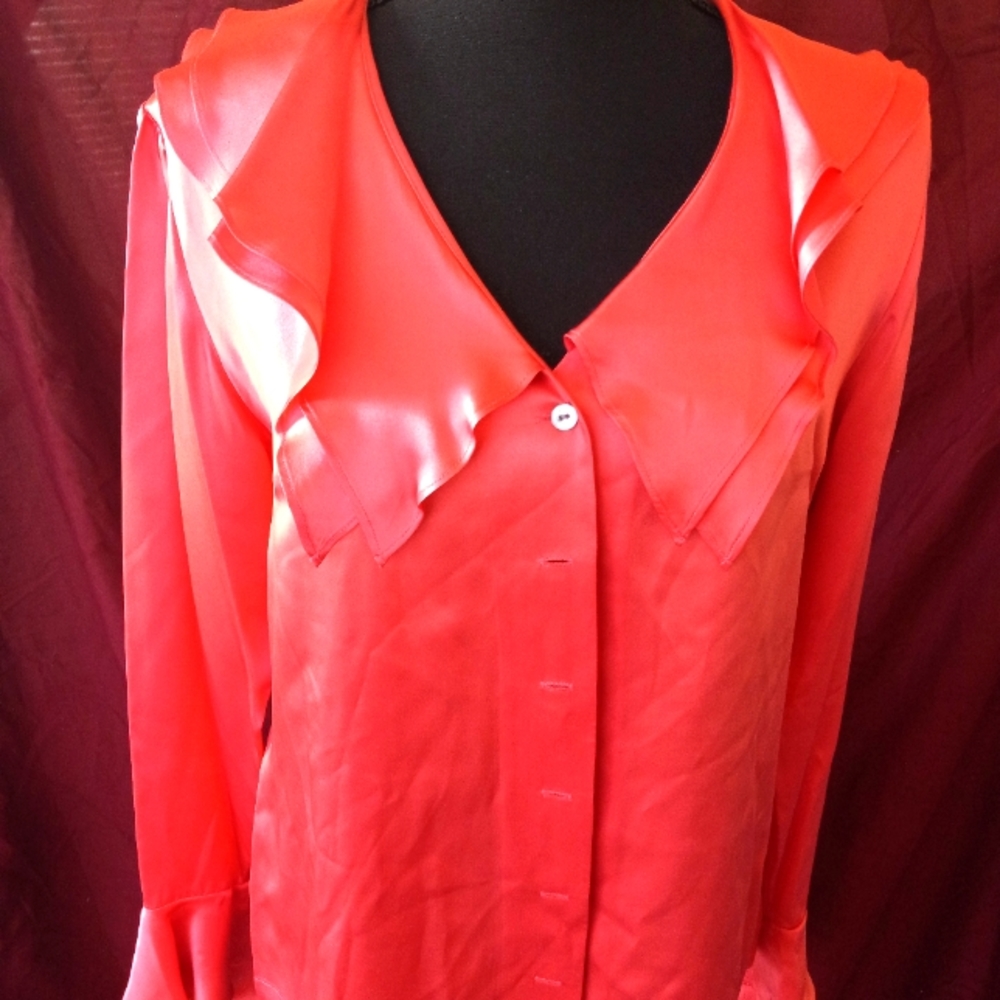 Harvé Benard 100%Silk size 6 red Blouse (everything must go!moving sale)